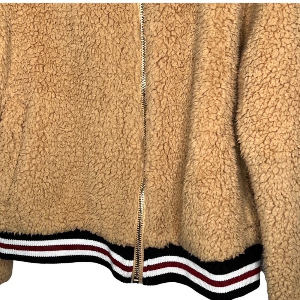 Forever 21 Sherpa Jacket - Picture 3 of 6